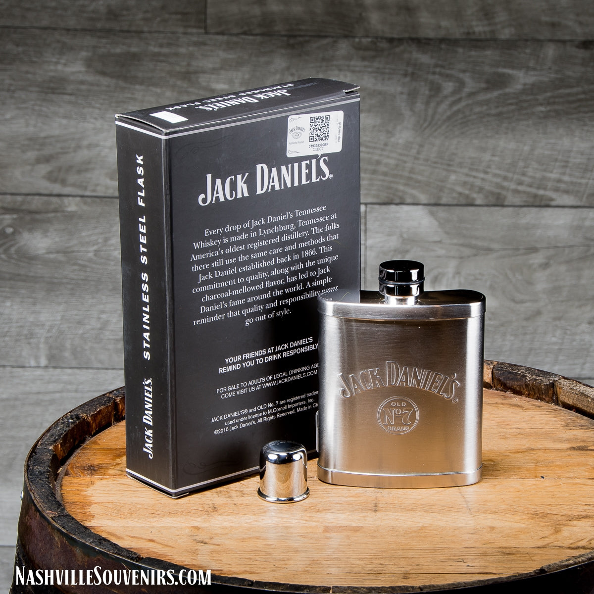 Officially licensed Jack Daniels Stainless Flask with Removable Cap.  FREE SHIPPING on all US orders over $75!