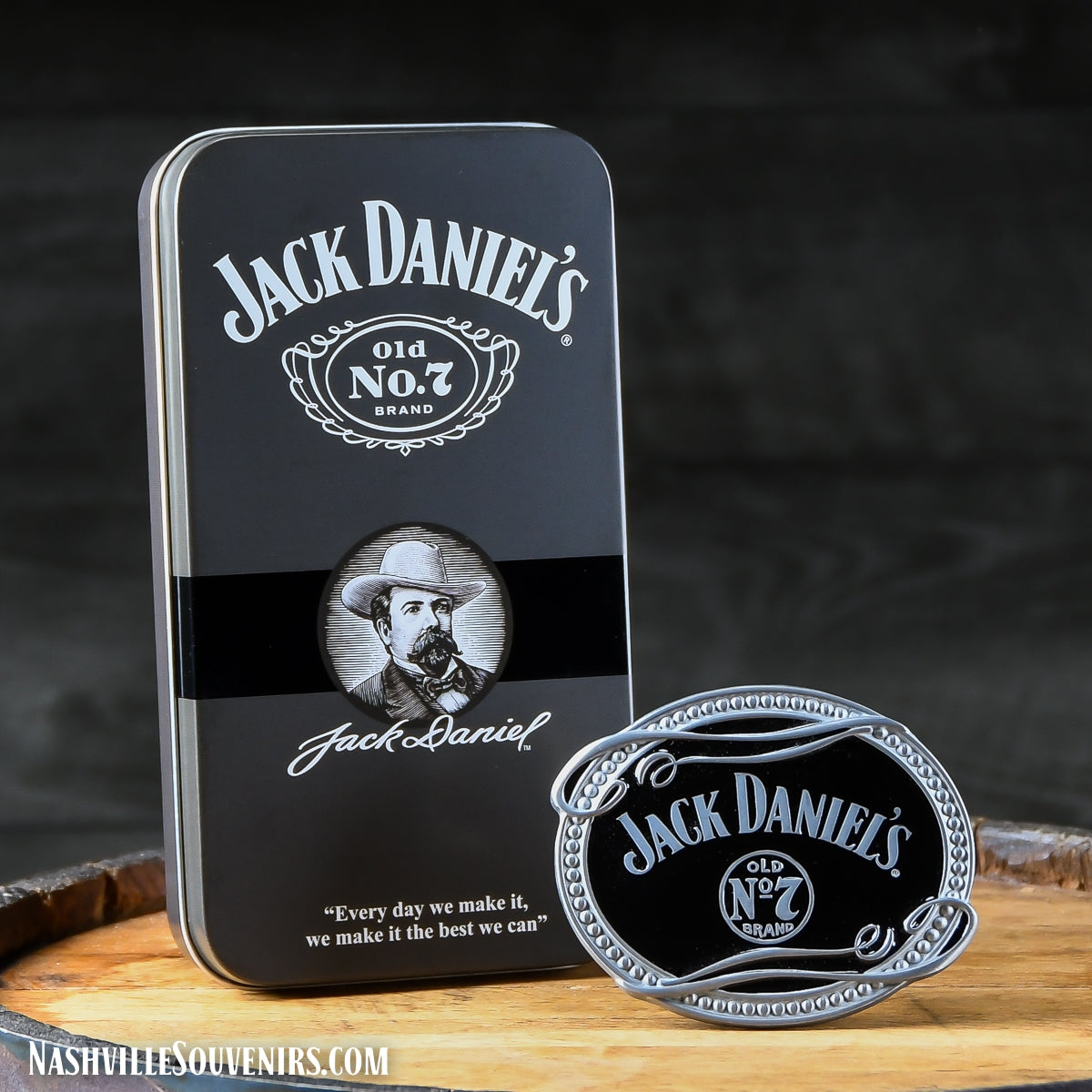 Officially licensed Jack Daniels Belt Buckle with Old No.7 Logo. This beautiful buckle has the JD Swing and Bug Logo on a contrasting black background.