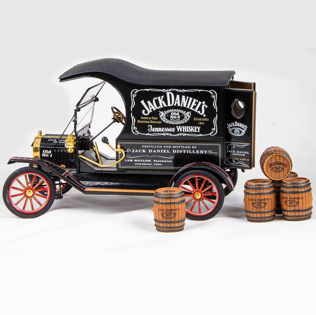 NashvilleSouvenirs.com offers the entire line of officially licensed Jack Daniel's merchandise including collectible Jack Daniel's clothing, barware, belts, wallets and much more.
