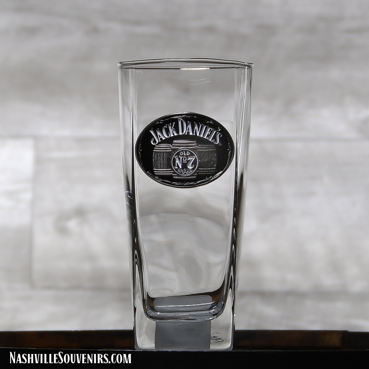 Officially licensed Jack Daniel's Tall Rocks Glass with Medallion.. FREE SHIPPING on all US orders over $75!
