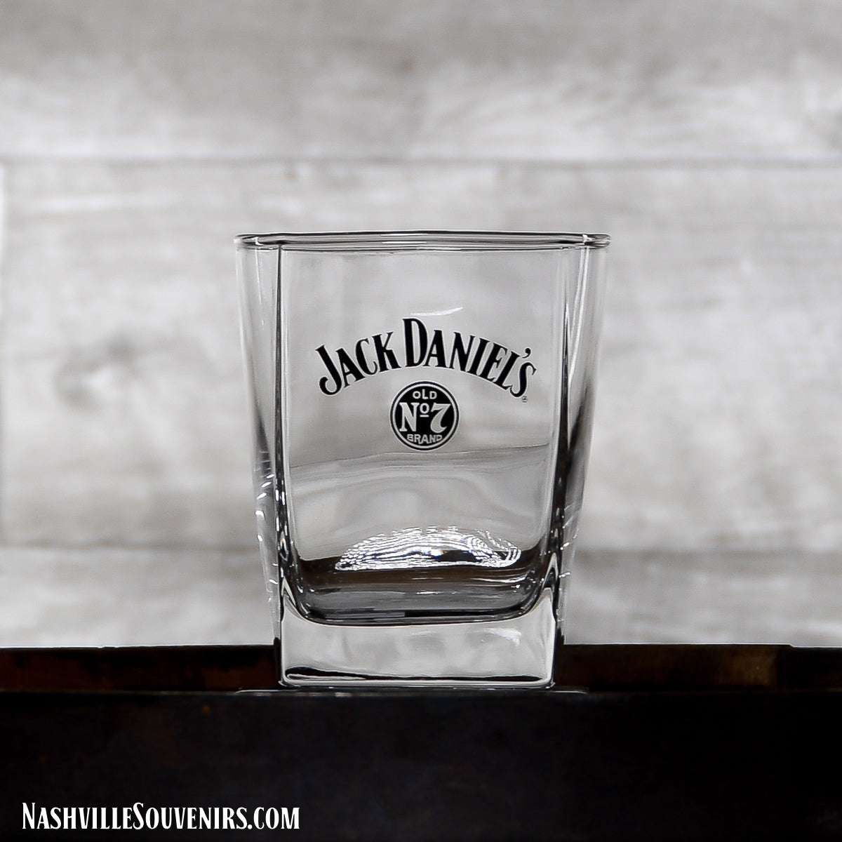 Officially licensed Jack Daniels Swing and Bug logo Double Old Fashioned Glass. FREE SHIPPING on all US orders over $75!