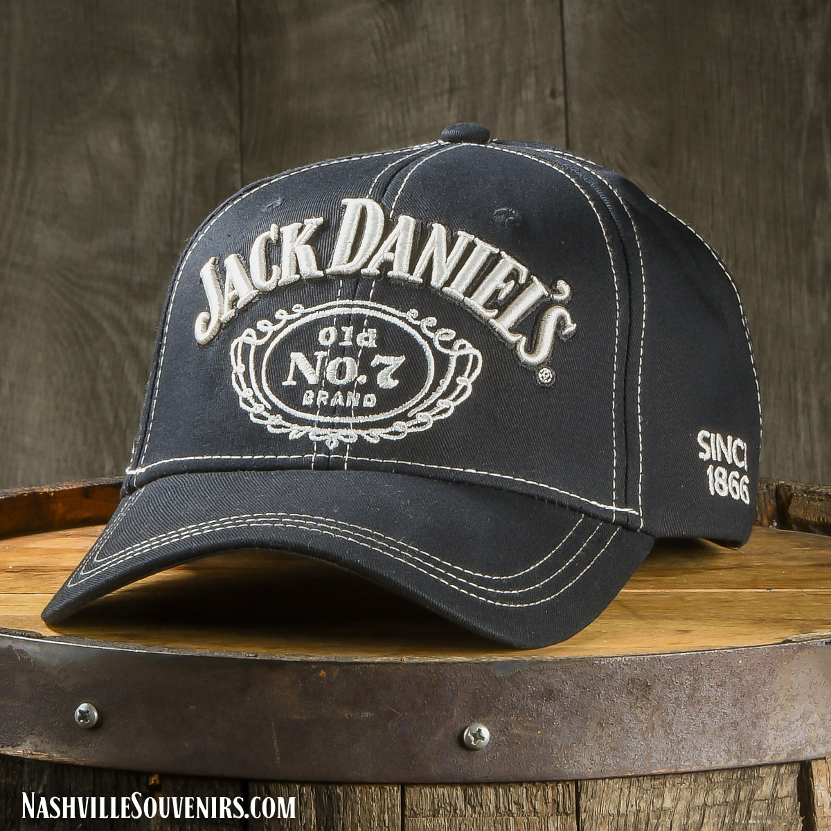 Grab one of these Jack Daniels Reverse Stitch Saloon hat. One size fits most. FREE SHIPPING on U.S. orders over $75!