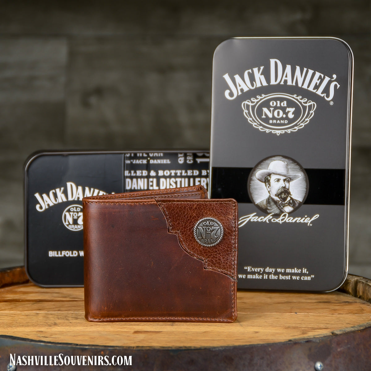 Officially licensed Jack Daniels Billfold Wallet in Natural Leather with Old No.7 Medallion. Get one today with FREE SHIPPING on all US orders over $75!