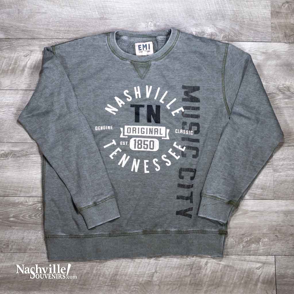 This Nashville "TN Original" Sweat Shirt comes in a washed denim color and is made from a 55% cotton and 45% polyester blend. They comes in sizes include Small, Medium, Large, X-Large and 2X. in gray color.